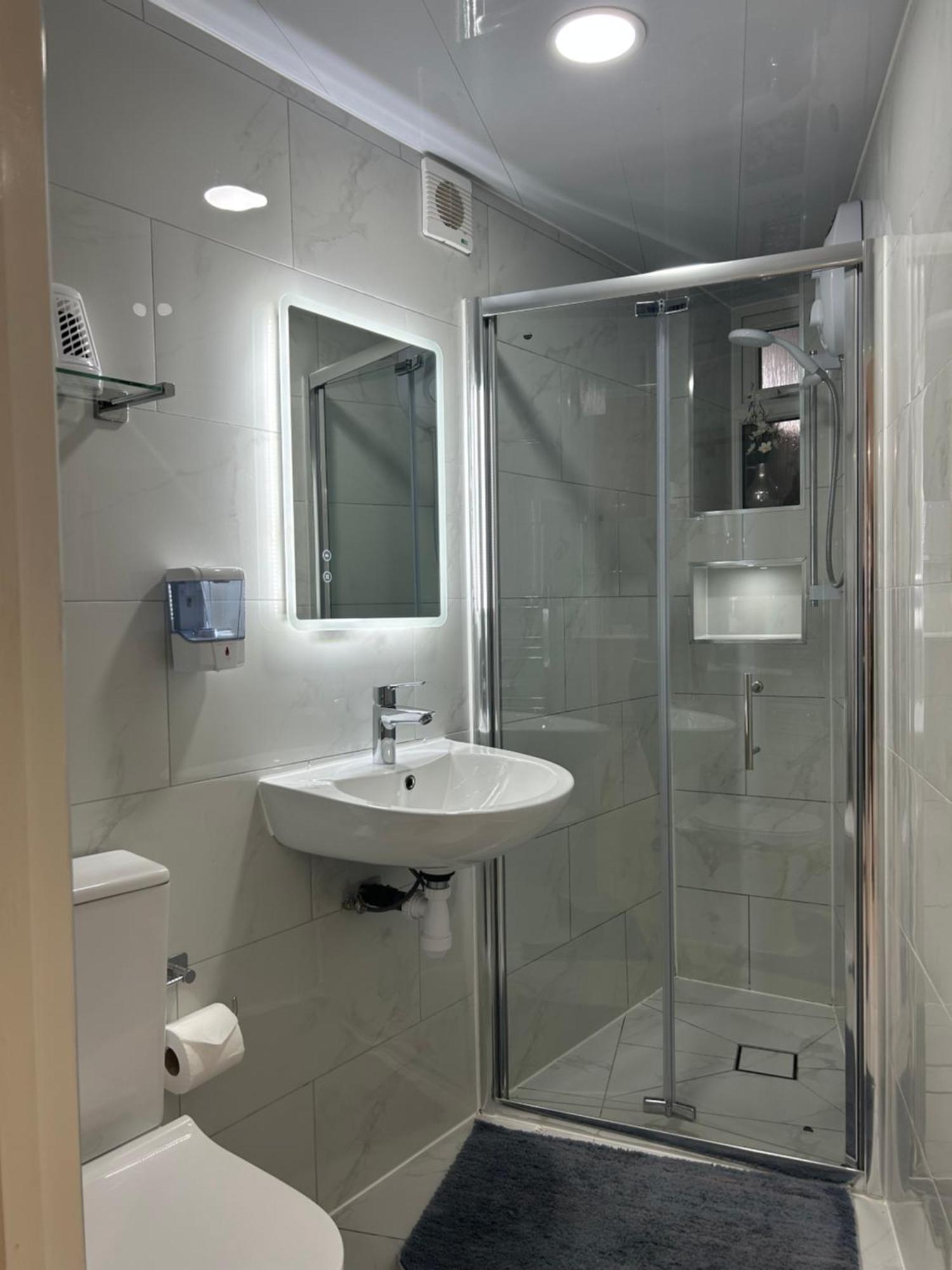 Cozy Studio Near To Tube Station Redbridge Exteriér fotografie